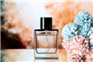 Trenduri în parfumuri: cum s-au schimbat preferințele consumatorilor în ultimele decenii?