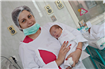 Organizaţia Salvaţi Copiii donează echipamente vitale copiilor născuți prematur în valoare de 143.000 de euro 