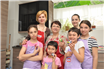 Vopsitul ouălelor de Paște în SOS Satele Copiilor România este o tradiție susținută, an de an, de Dr. Oetker